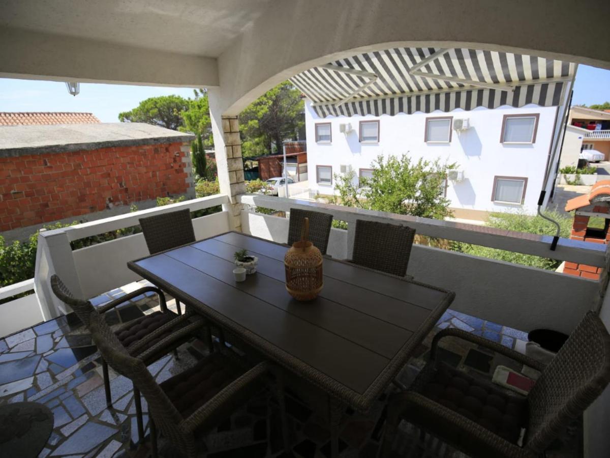 Apartment Barbara Вир Екстер'єр фото