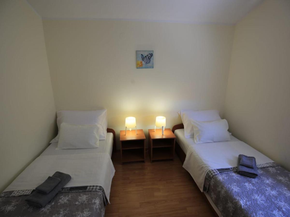 Apartment Barbara Вир Екстер'єр фото