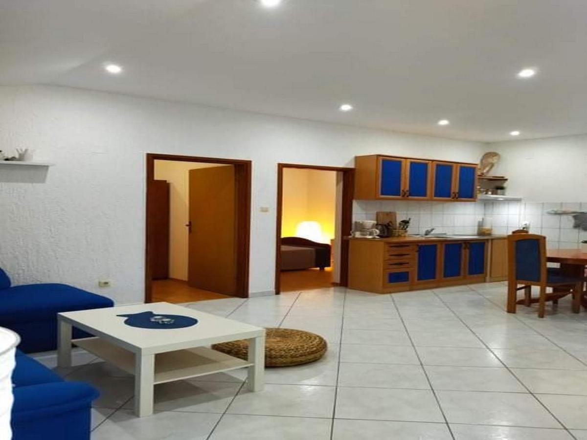 Apartment Barbara Вир Екстер'єр фото